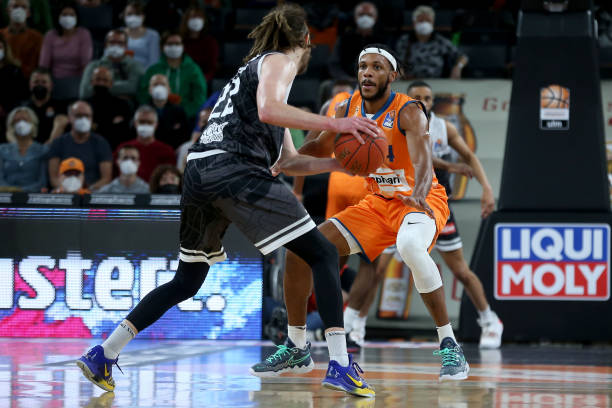 库里再创N 库里再创N