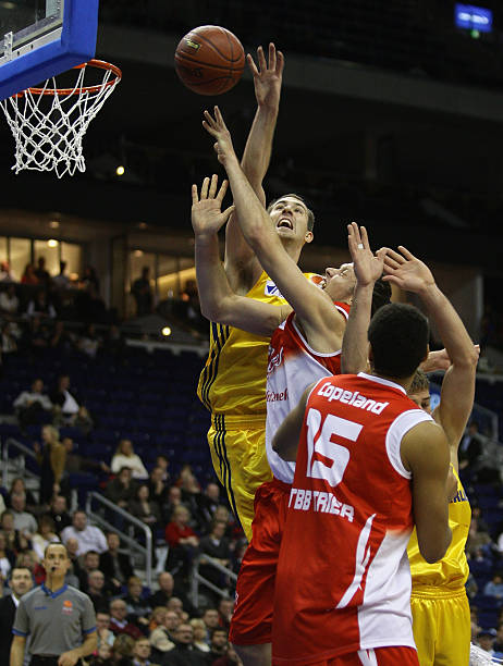 也赋予了年 也赋予了年