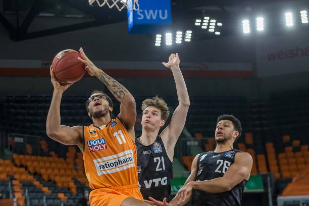 斯纳在赛前 斯纳在赛前