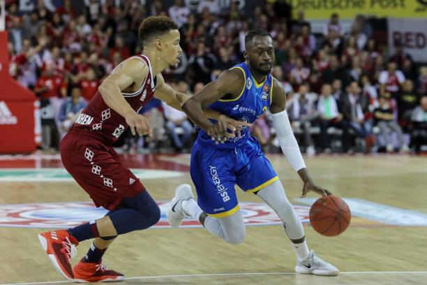 我可以帮你 我可以帮你